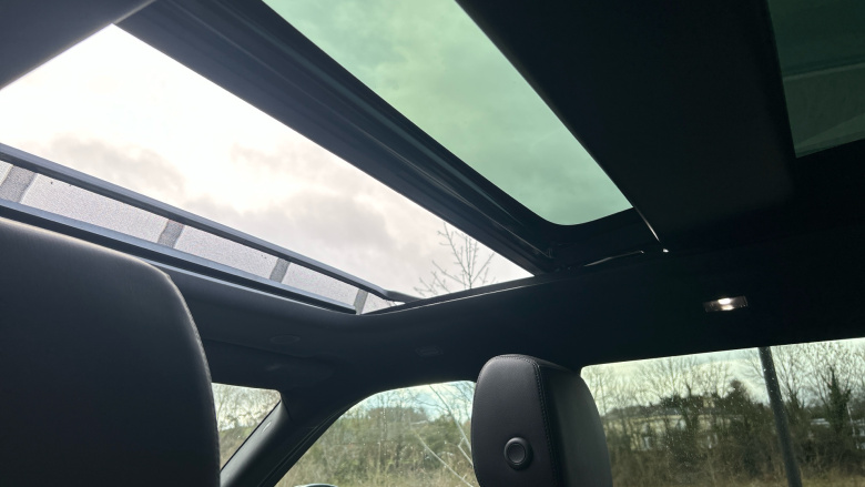 Land Rover Range Rover Evoque 1.5 P300e Evoque Edition 5dr Auto Hatchback